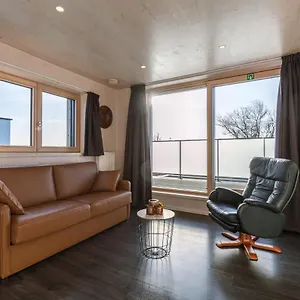 Cosy With A Large And Sunny Terrace Nearby The Sea And The In Appartement